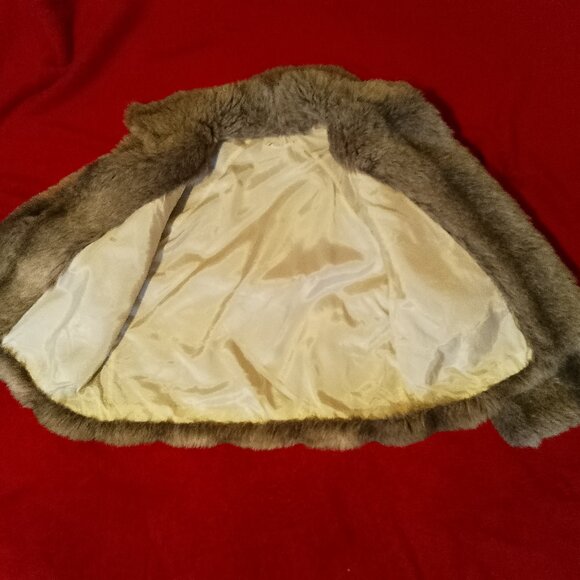 Women's Furry Coat Jacket - Picture 7 of 8